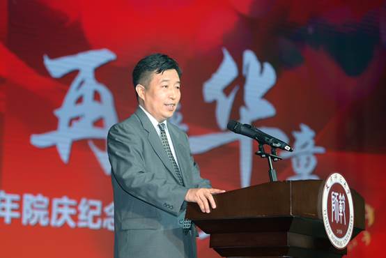 说明:郝磊