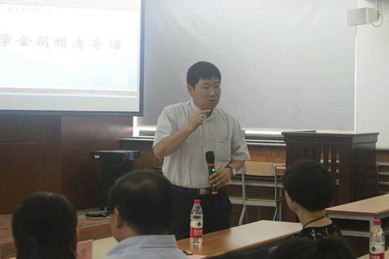 说明:https://mmbiz.qlogo.cn/mmbiz_png/hOqWBldiawsLoJFibTicD44ZDwISpk0v8D4KtcicIIqlZDYMVY0lzTT6rDQe8DXKgDGqmhJa7kojpKawjsl2o7XERA/0?wx_fmt=png