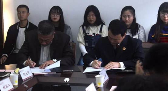 说明:https://mmbiz.qpic.cn/mmbiz_jpg/doHc4NDKvCXpYic9vmvoFCCZjI57FyXDNn1icn4Brn16B0tEBu4BeDazuOM1QlqDOZiabLibIcYY0tV7jBwXVU9jIQ/0?wx_fmt=jpeg