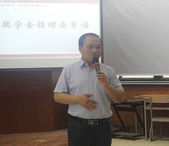 说明:https://mmbiz.qlogo.cn/mmbiz_png/hOqWBldiawsLoJFibTicD44ZDwISpk0v8D4WuRSFsKM4tnlMYnRicjJN57UfJHlUuy0Oxv1EWgjKYib38sfn5qKdMlg/0?wx_fmt=png
